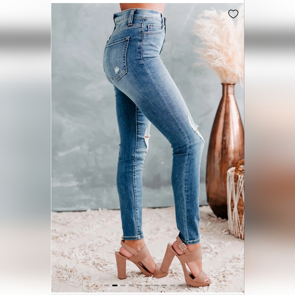 Sneak Peek High Rise 5 Button Fly Distressed Skinny Jeans Size 7/28 - Picture 3 of 16